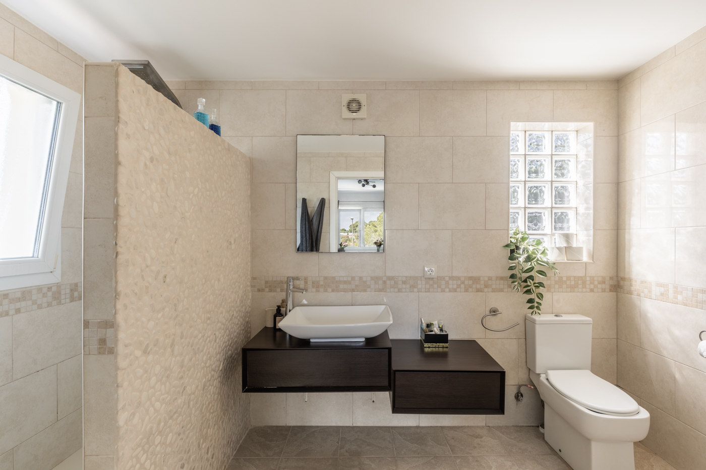Une vue imprenable sur la mer pour une villa au potentiel exceptionnel — photo 18