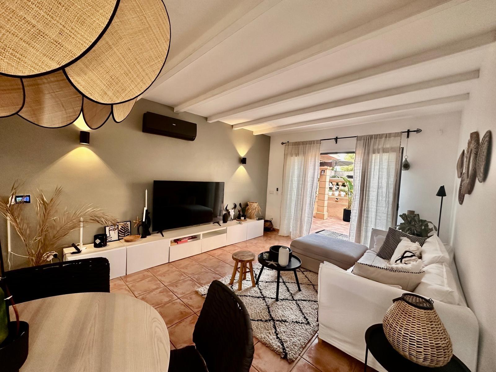 MAGNIFIQUE MAISON, 3 CHAMBRES, 2 SALLES DE BAINS, PISCINE 🏡 DISPONIBLE À LA LOCATION UNIQUEMENT DU 1ER SEPTEMBRE 2026 AU 30 MAI 2027 🏡 — photo 2