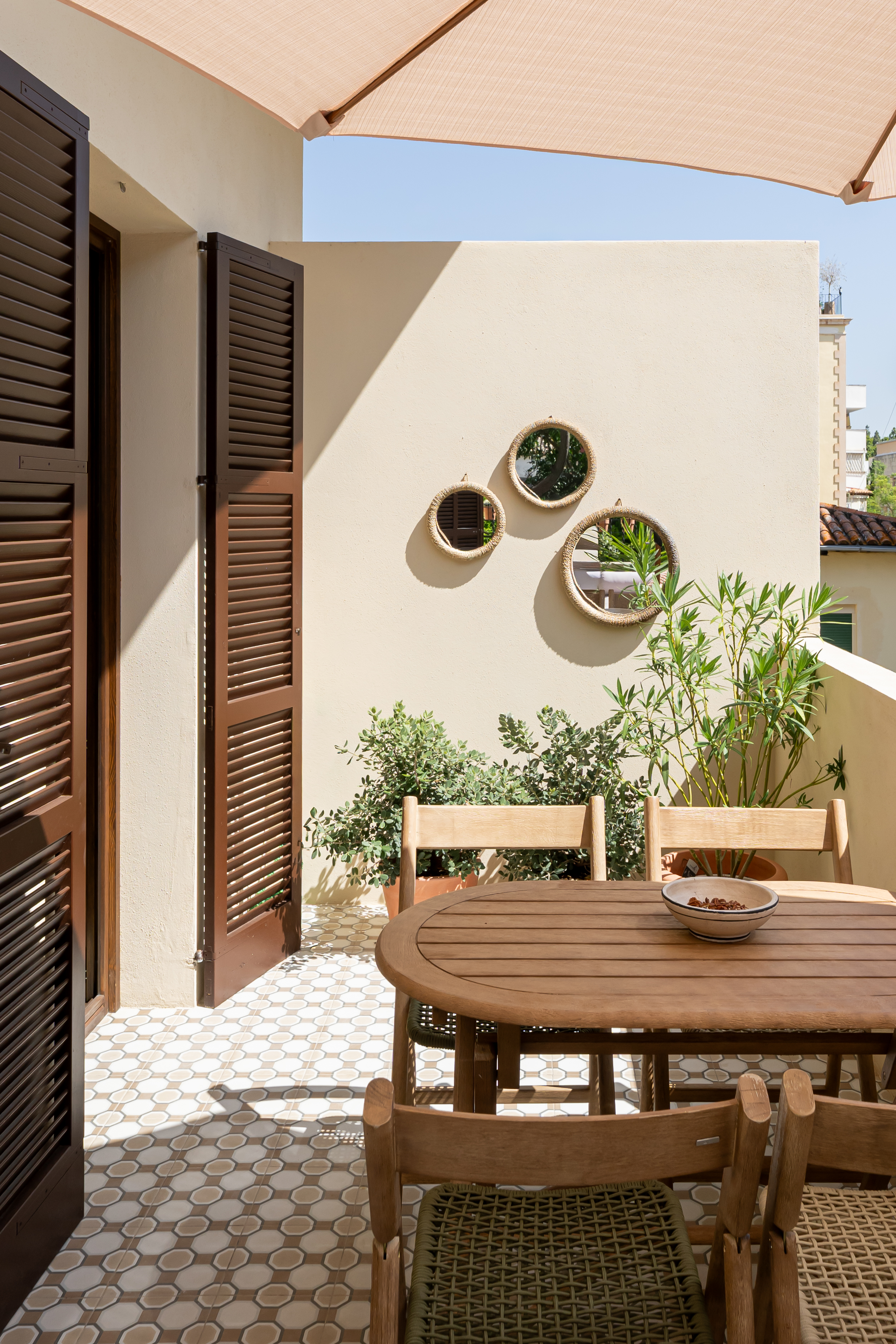 Appartement de 3 chambres entièrement rénové à vendre à Son Armadams, Palma. Intérieurs sur mesure, terrasse de 20 m², design méditerranéen et proximité de Santa Catalina et de la forêt de Bellver — photo 9
