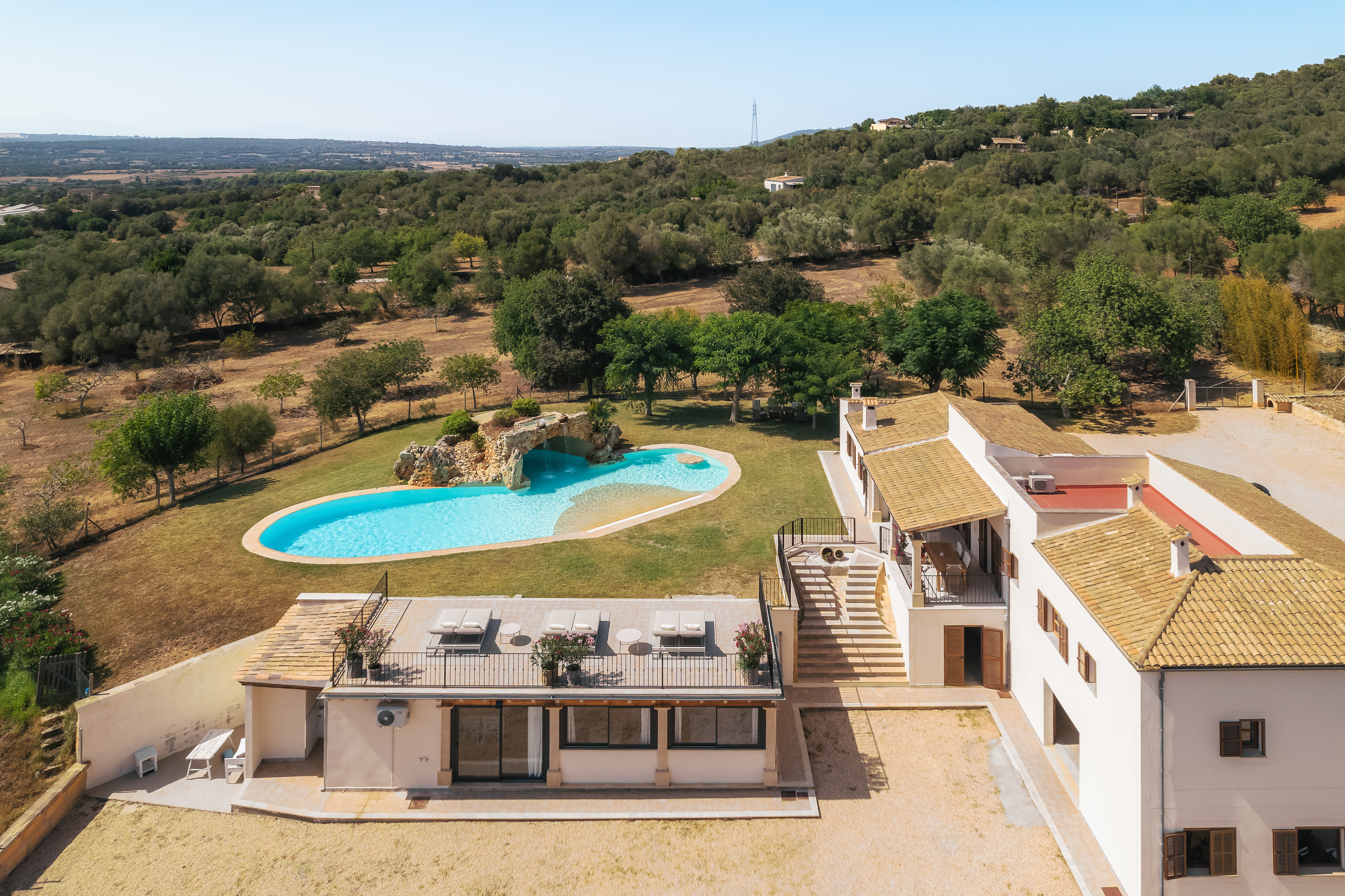 Rénovation intégrale 2025, logement d'invités, piscine, vue panoramique sur la vallée de Manacor — photo 23