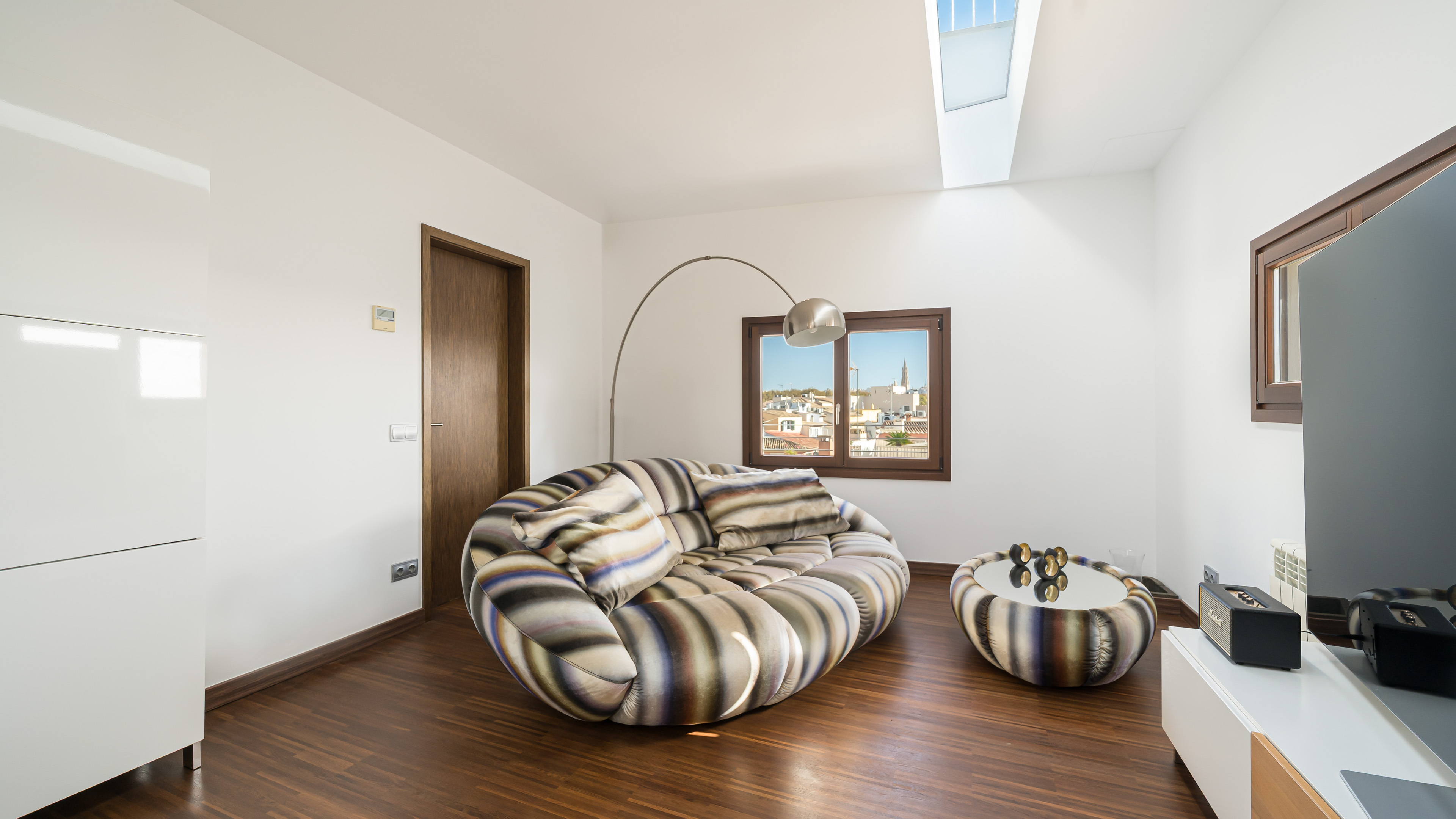 Duplex penthouse à Palma avec trois terrasses, vues sur la cathédrale, la mer et les montagnes, depuis La Lonja — photo 11