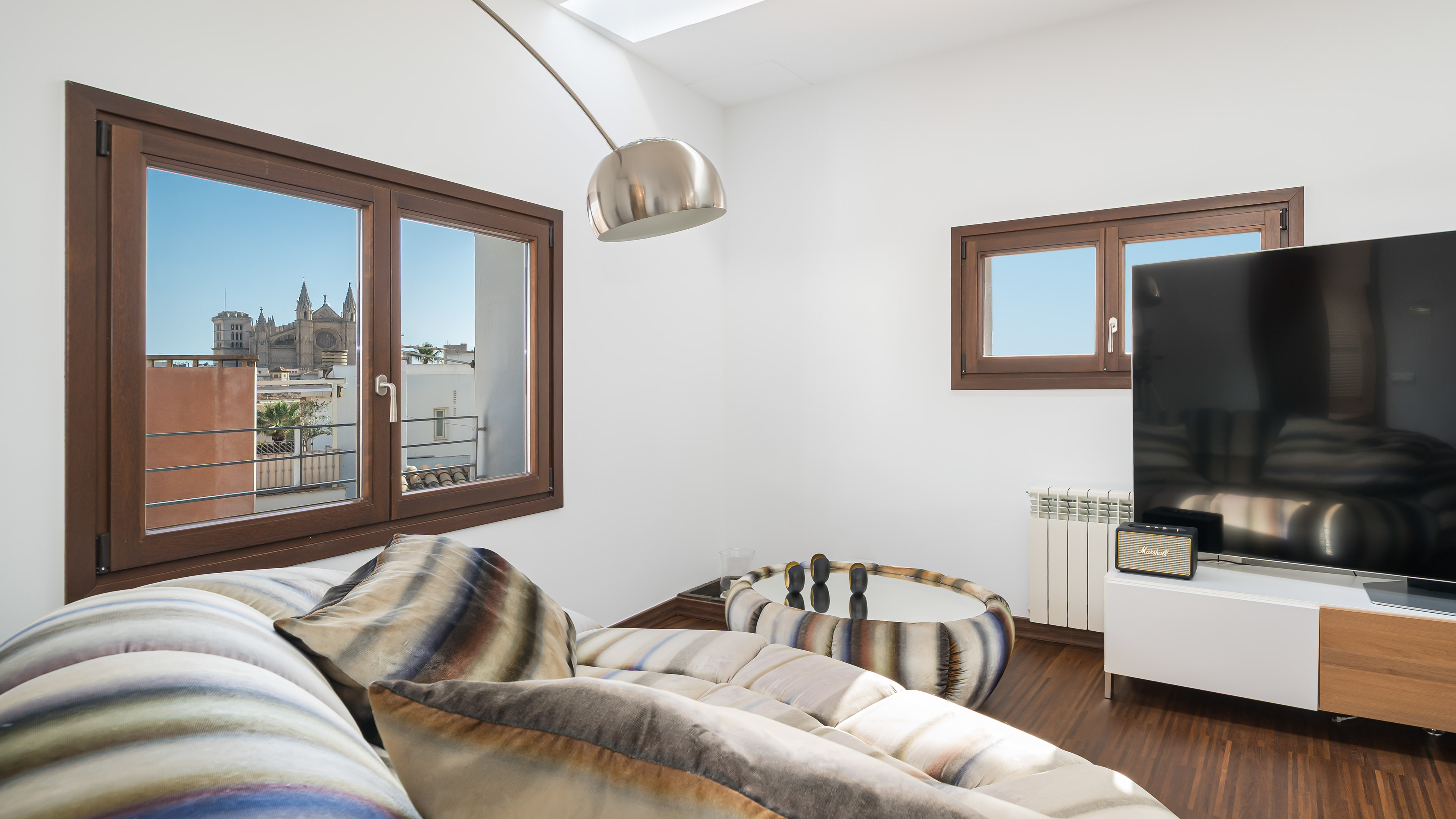 Duplex penthouse à Palma avec trois terrasses, vues sur la cathédrale, la mer et les montagnes, depuis La Lonja — photo 15